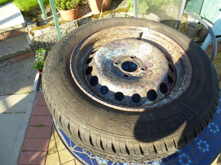 Full size spare wheel 185/65 R15. Bought for 2013 Renault Clio. 