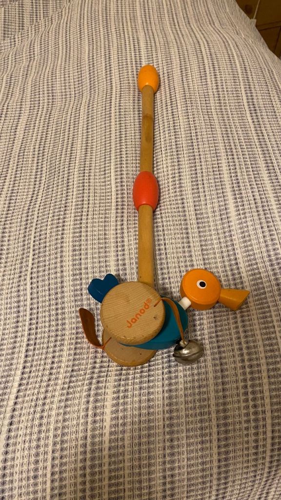Free to collect - Janod push along duck wooden toy 