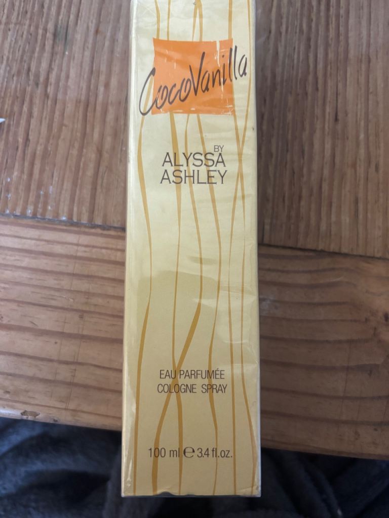 Alyssa Ashley Coco Vanilla Eau Parfumée Cologne Spray in a 100 ml size