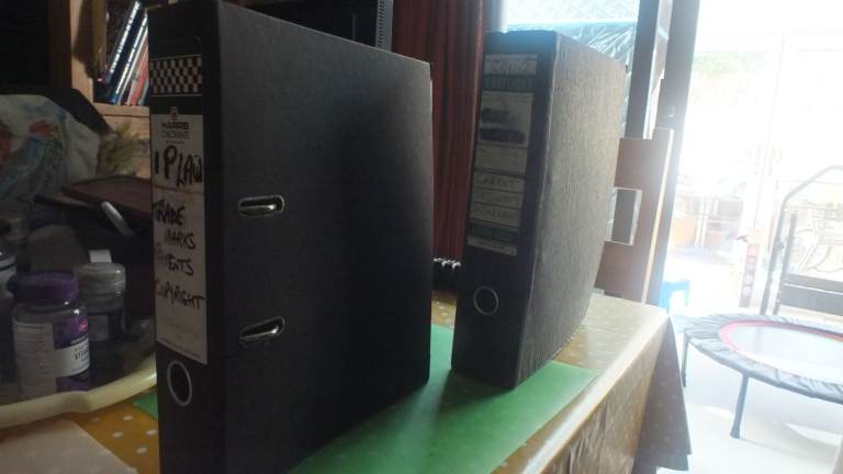 Black Lever Arch Files -Used