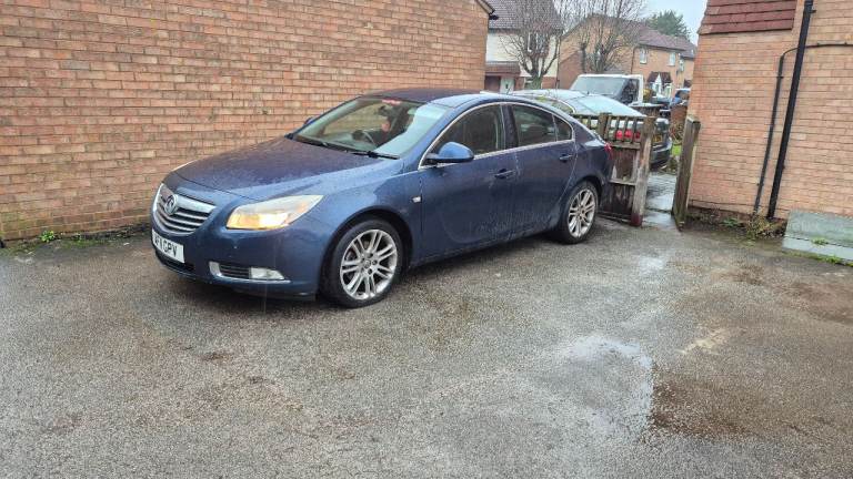 Vauxhall, INSIGNIA, Hatchback, 2011, Manual, 1796 (cc), 5 doors