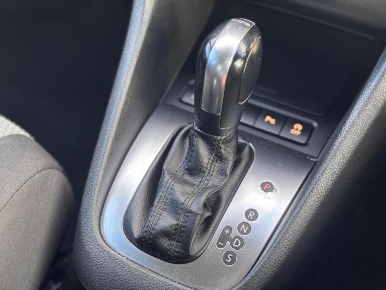 2012 Volkswagen Golf 1.6 TDI SE DSG Euro 5 5dr ESTATE Diesel Automatic