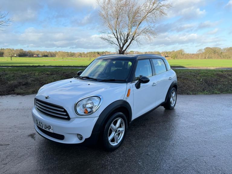 2013 MINI Countryman 1.6 Cooper 5dr HATCHBACK Petrol Manual