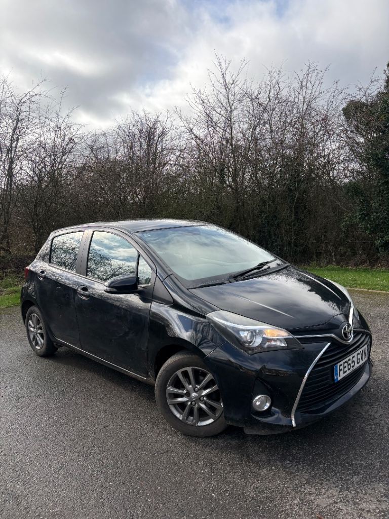 Toyota Yaris *BARGAIN LOW MILEAGE*