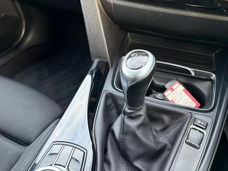 2018 BMW 3 Series 320i Sport 4dr SALOON PETROL Manual