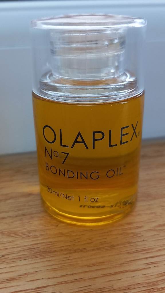 Olaplex no 7 bonding hair oil. 30ml