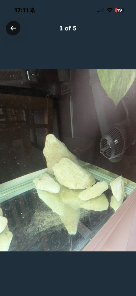 Crystal / rock for fish tank aquarium 