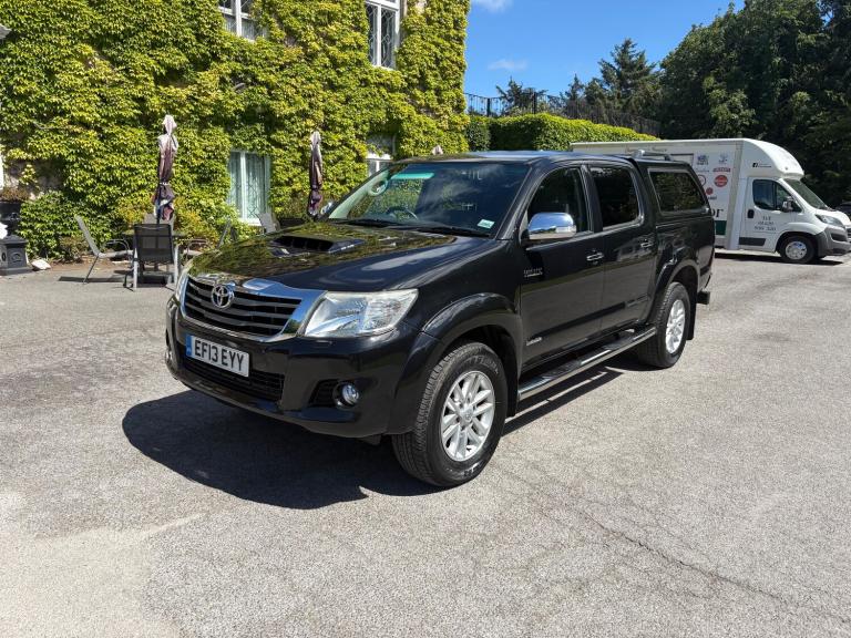 2013 Toyota Hilux 3.0 D-4D Invincible Pickup Double Cab 4dr Diesel Auto 4WD