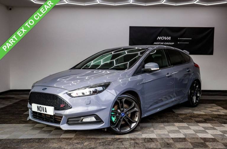 2016 Ford Focus 2.0T EcoBoost ST-3 Hatchback 5dr Petrol Manual Euro 6 (s/s) (250 ps) Hatchback Pe...