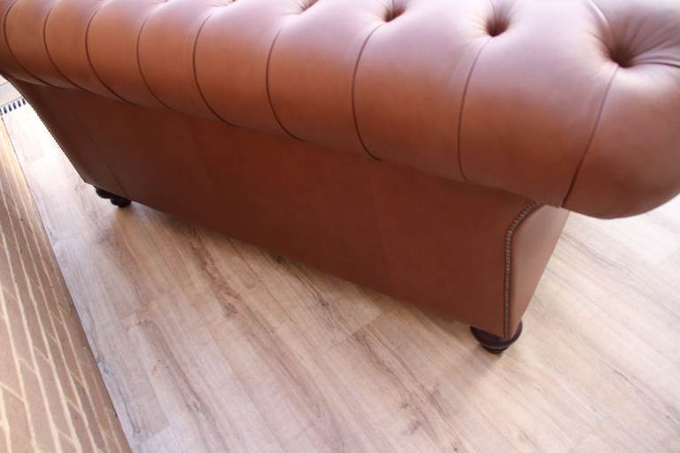 Saxon Highgrove Chesterfield Sofa (UK Delivery)