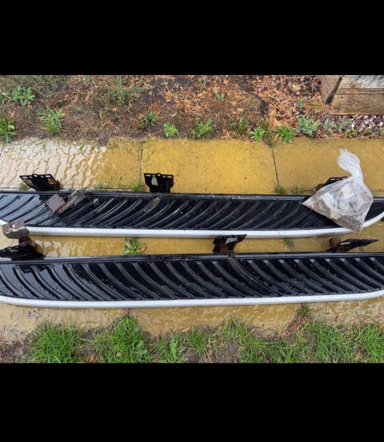 Land Rover Freelander 2 Side Steps