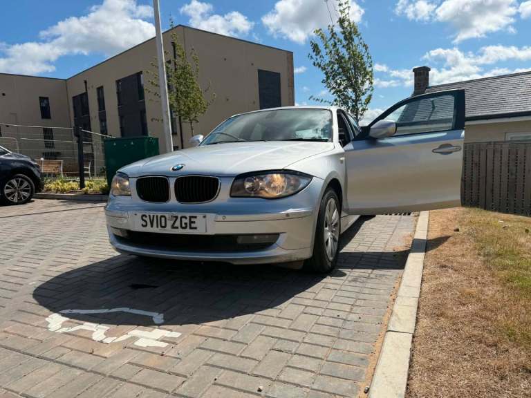 BMW, 1 SERIES, Hatchback, 2010, Manual, 1995 (cc), 5 doors