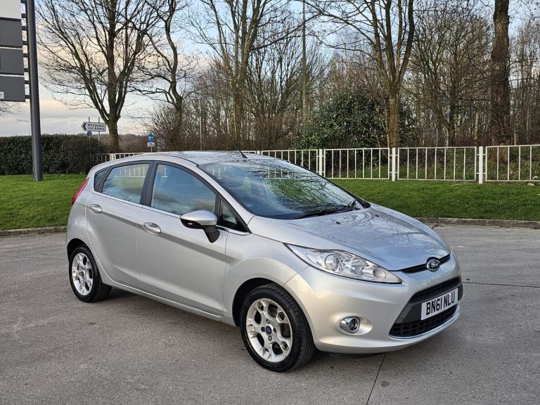 Ford, FIESTA, Hatchback, 2011, Manual, 1242 (cc), 5 doors