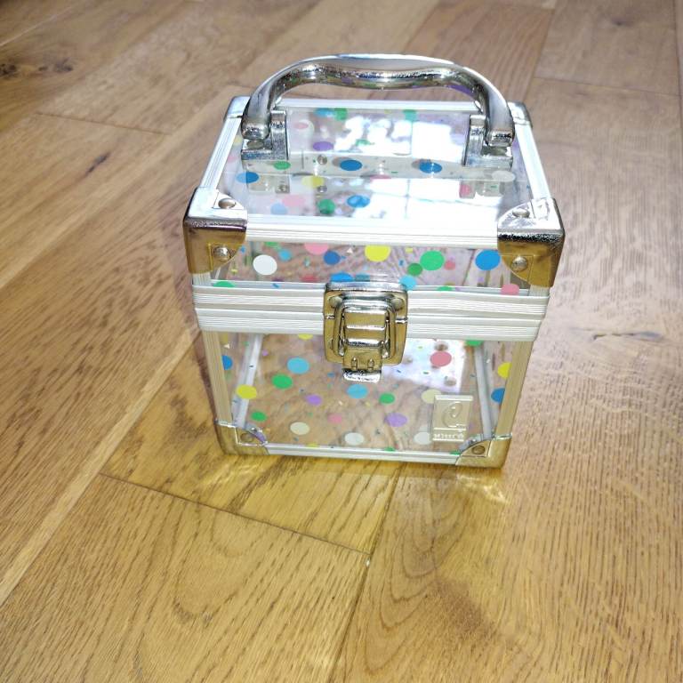 Craft, jewellery or make up box