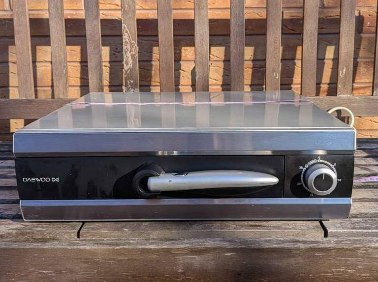 Daewoo Stainless Steel Pizza Oven