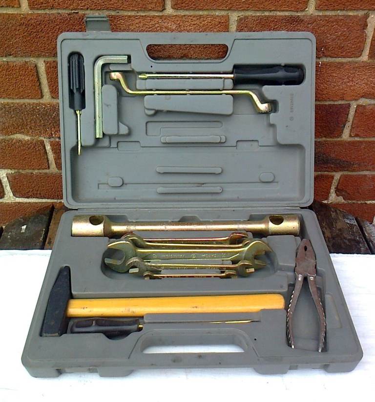 Tools Set, No Text Please, Iveco, New, genuine, boxed, Complete, ## ### ## ### ##, ## ## #### ##