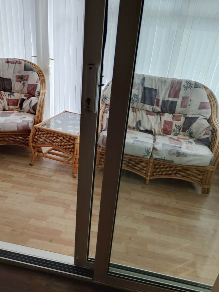Cane conservatory set
