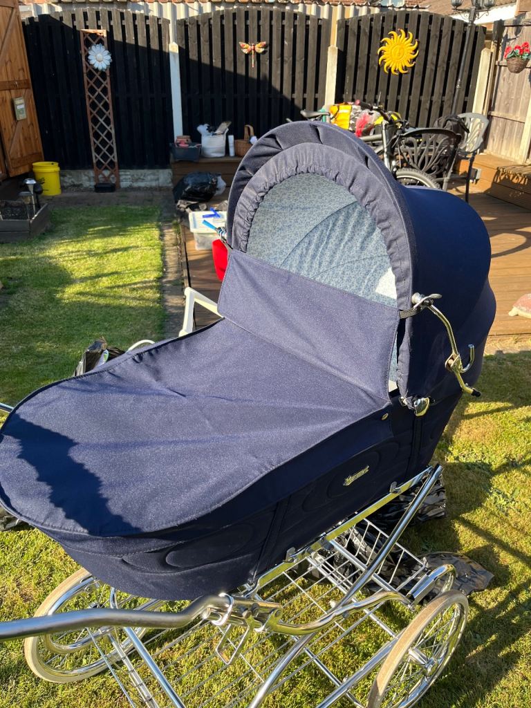 Marmet pram very good condition ! Perfect for grandmas walking her grandchild .