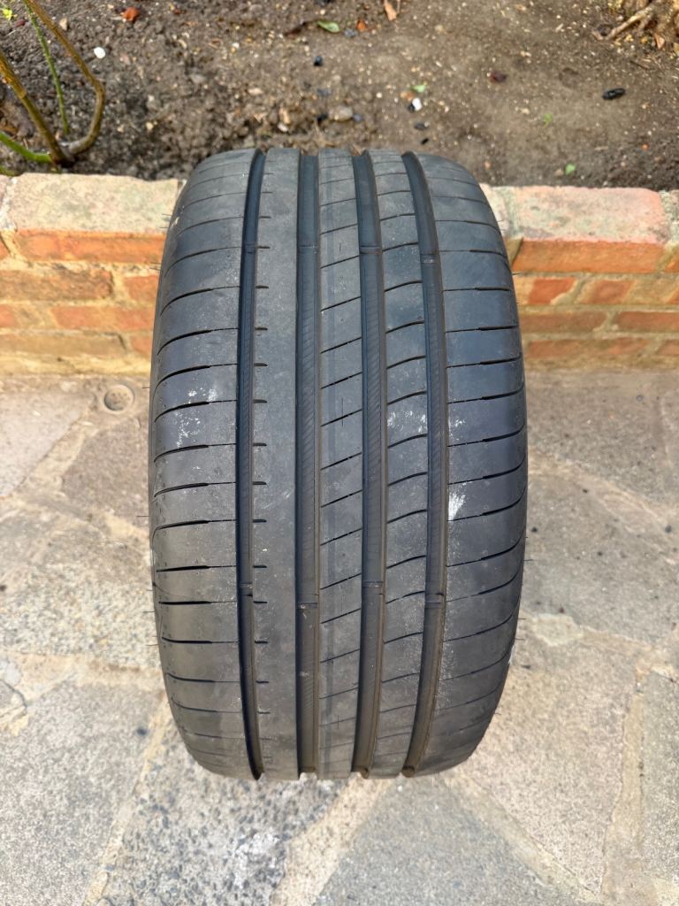 Goodyear tyre for sale