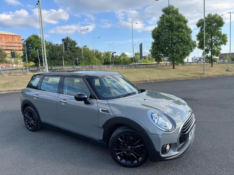 MINI Clubman 1.5 Cooper (Black Pack) Euro 6 (s/s) 6dr Petrol Manual