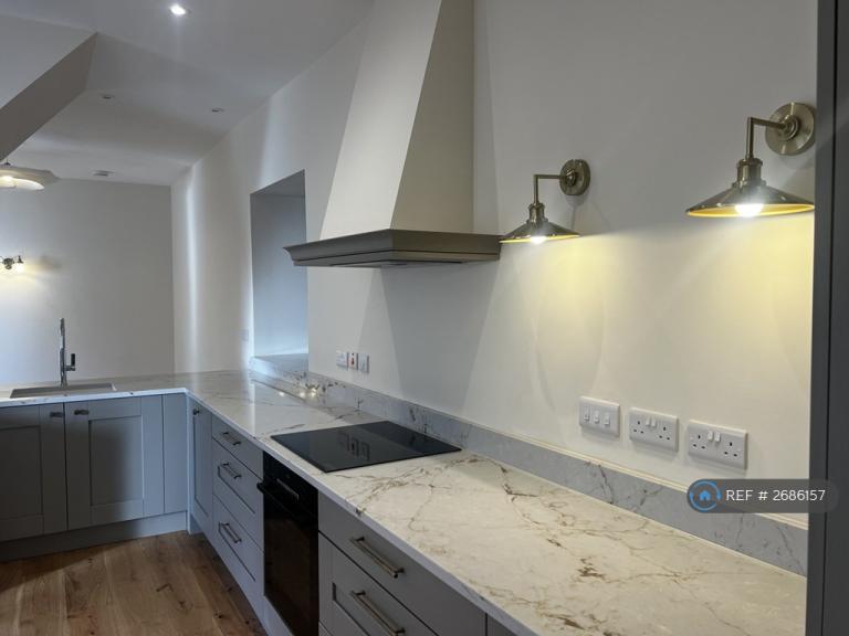 3 bedroom house in Rattray, Blairgowrie, PH10 (3 bed) (#2686157)