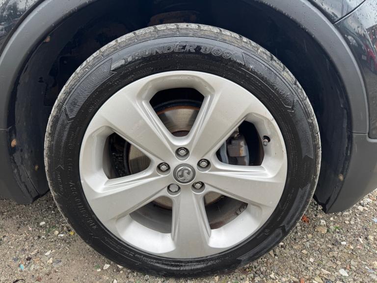 2014 Vauxhall Mokka 1.6i Exclusiv 5dr HATCHBACK Petrol Manual