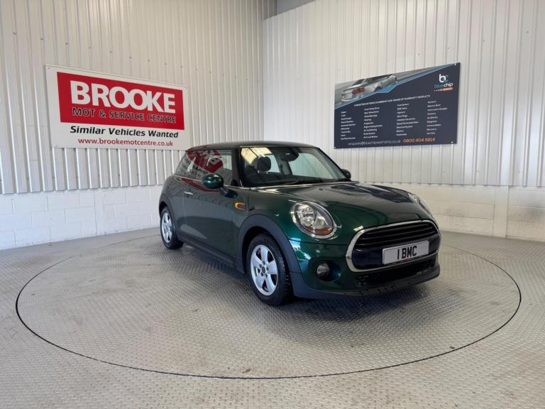 2016 MINI Hatch 1.5 Cooper Euro 6 (s/s) 3dr HATCHBACK Petrol Manual