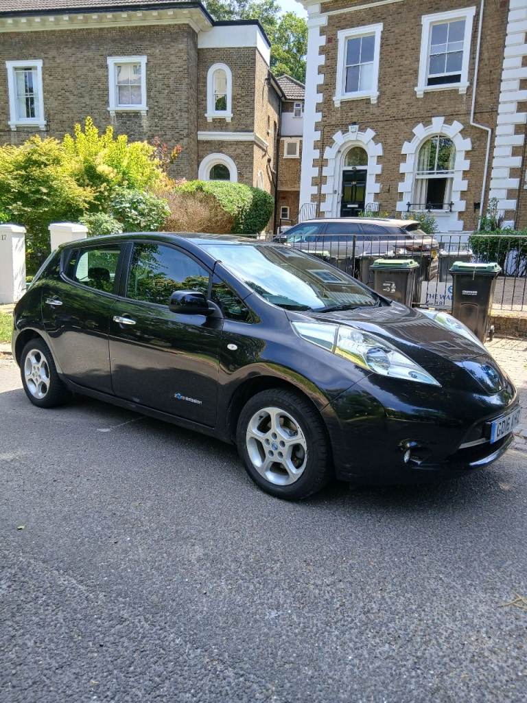 Nissan leaf electric for sale great functioning low price