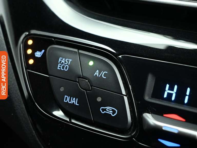 2018 Toyota C-HR 1.8 VVT-h Excel SUV 5dr Petrol Hybrid CVT Euro 6 (s/s) (122 ps) SUV Automatic