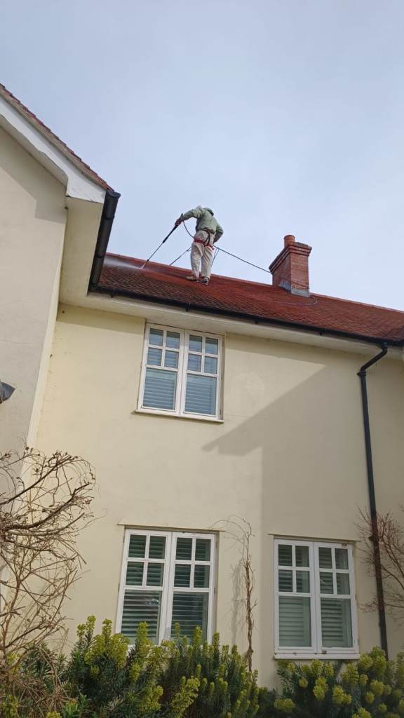 Roof Cleaning, Moss Removal & Patio Cleaning – Free Quotes