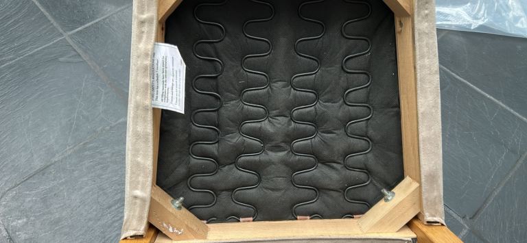 Velvet dinning chair for sell 4 chairs in total