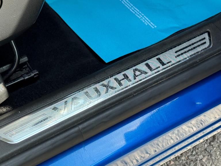 2020 Vauxhall Grandland X 1.2 Turbo SRi Nav 5dr HATCHBACK Petrol Manual