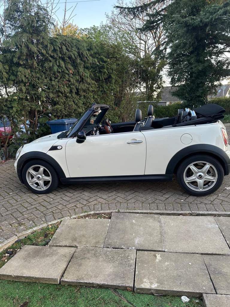 Mini, CONVERTIBLE, Convertible, 2009, Manual, 1598 (cc), 2 doors