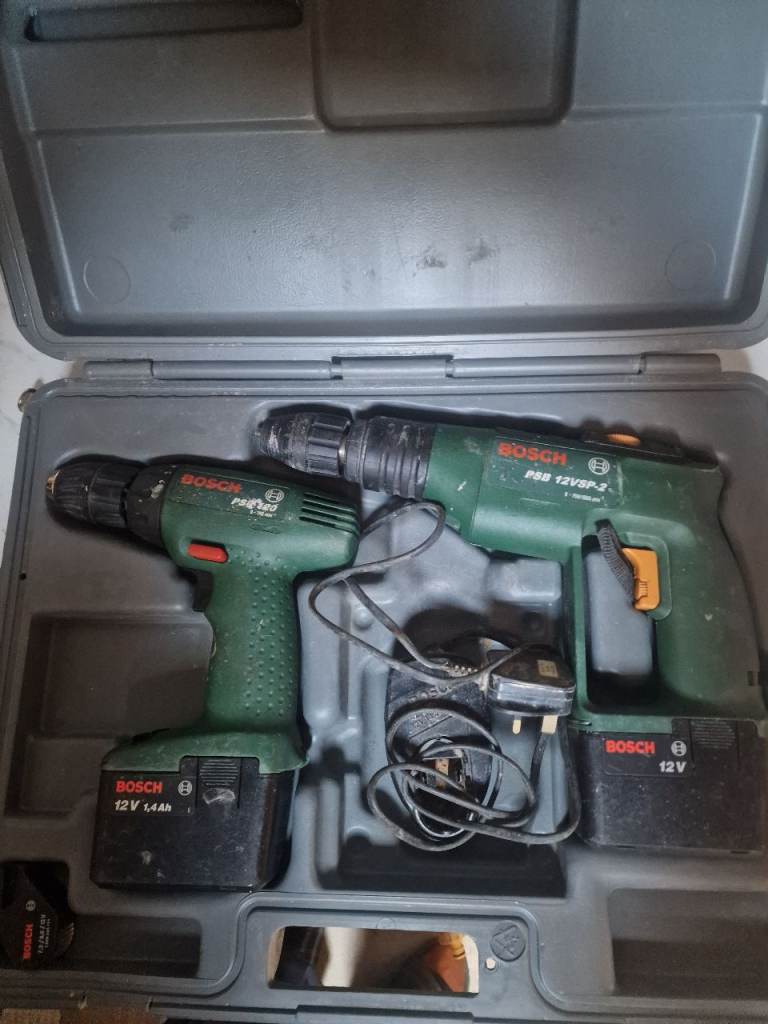 Bosch Cordless Drill Set 12V with Case – Good Condition