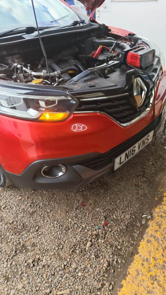 Renault, KADJAR, Hatchback, 2016, Semi-Auto, 1461 (cc), 5 doors
