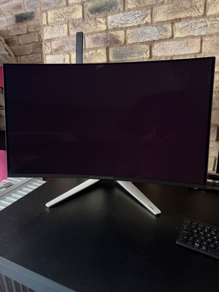 Alienware AW3225QF 32” 4K QD-OLED 240Hz Gaming Monitor