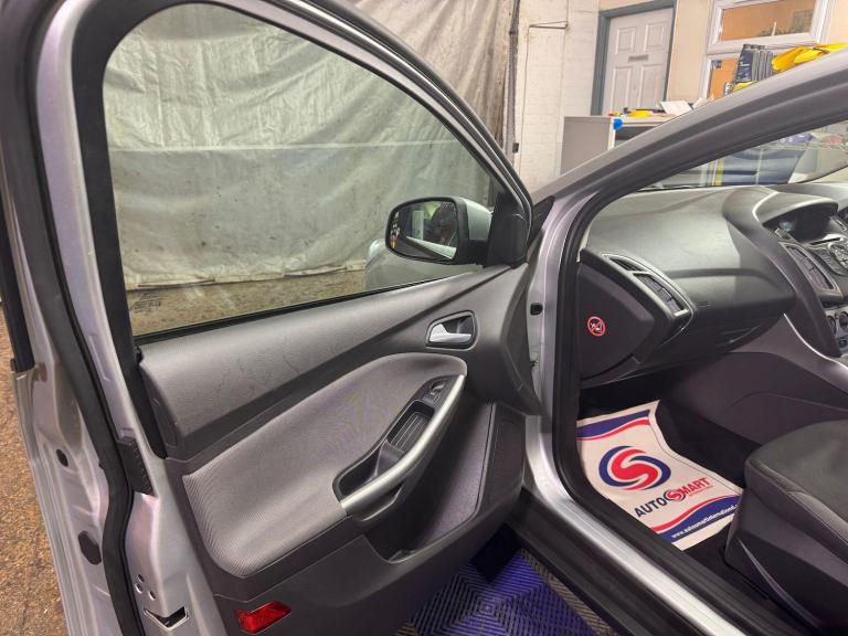 2014 Ford Focus 1.6 TDCi 115 Edge 5dr HATCHBACK DIESEL Manual