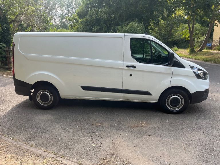 Ford, TRANSIT CUSTOM, Panel Van, 2022, Manual, 1996 (cc)