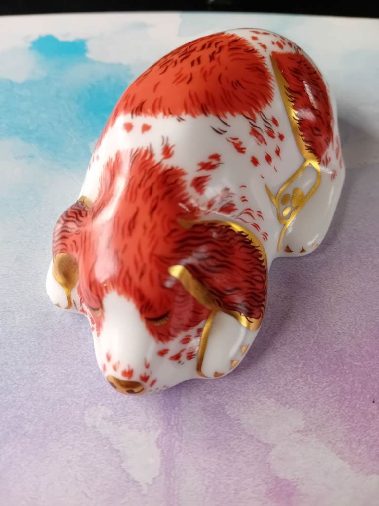 Royal Crown Derby paperweight Puppy 