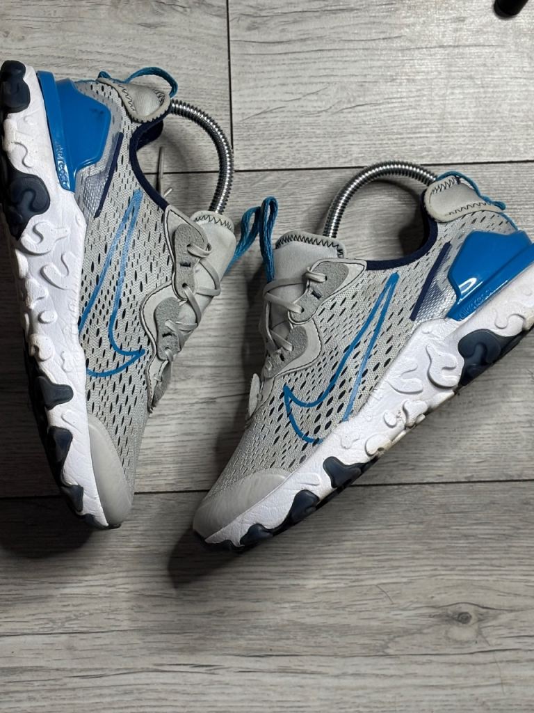 Nike react size 5.5 