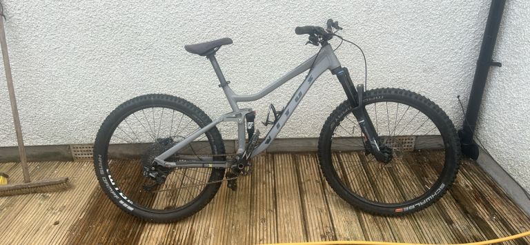 Vitus mystique suspension Mountain Bike – Grey, Good Condition