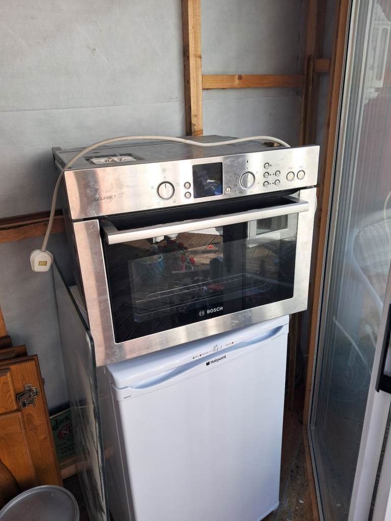 Bosch gormet oven/ micro