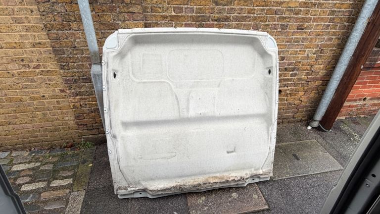 Bulkhead (carpet lined) - Peugeot Boxer L3H2