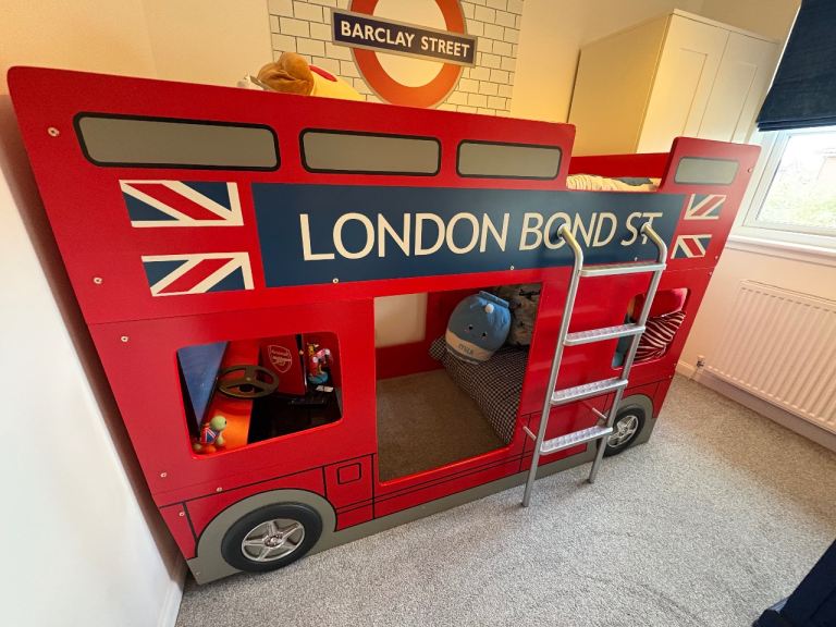 London Bus Bed Wooden Frame