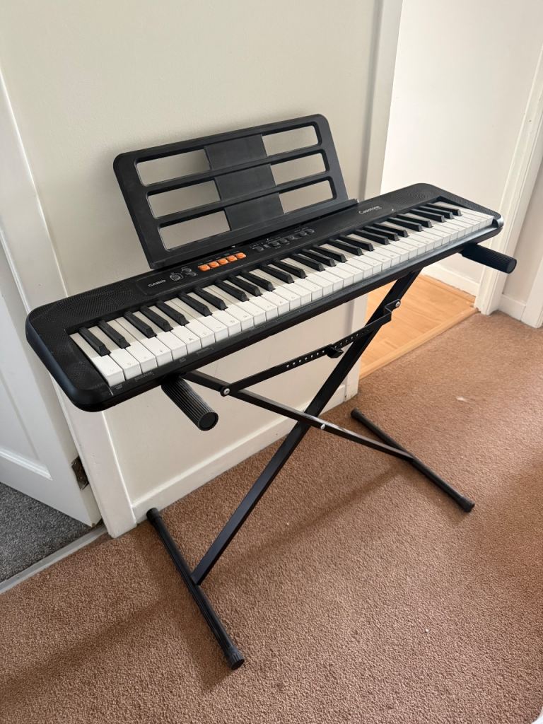 Casio CT-S100AD Keyboard and Stand