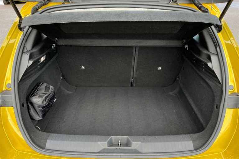 2022 Vauxhall Astra 1.2 Turbo Design Hatchback 5dr Petrol Manual Euro 6 (s/s) (130 ps) Hatchback ...