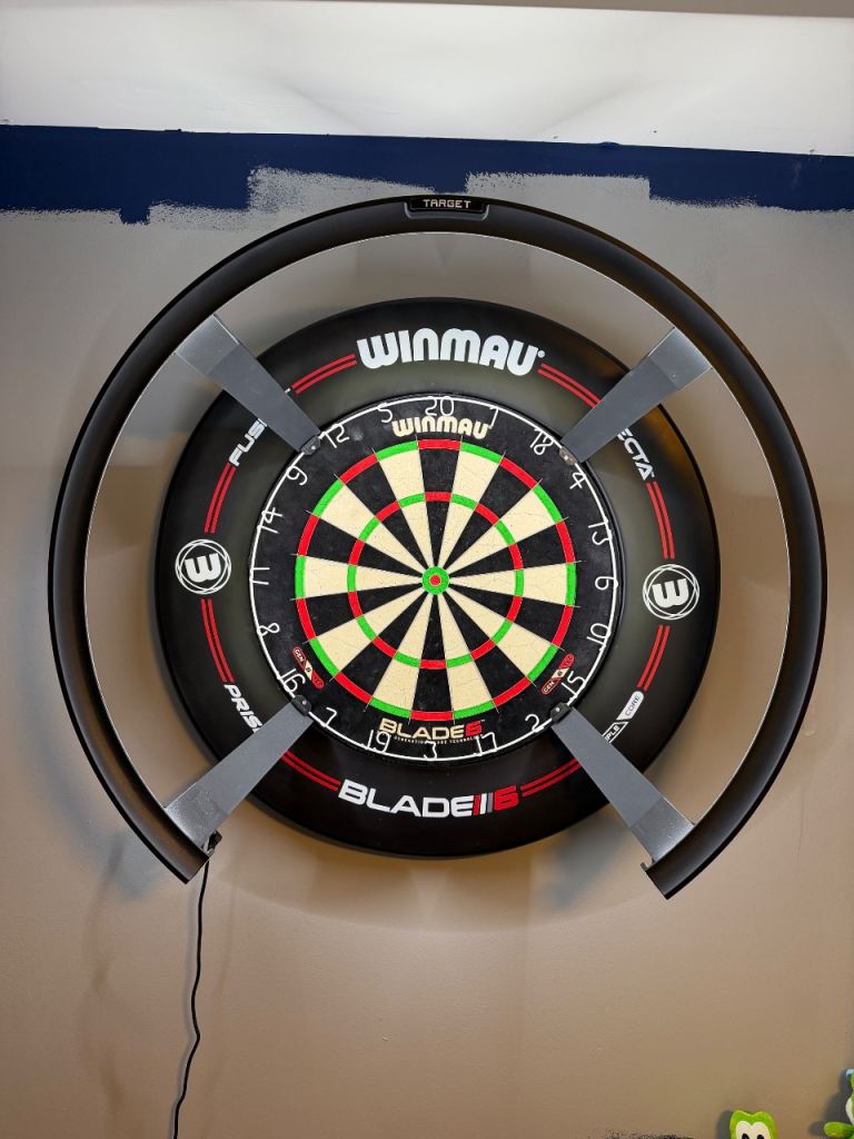 Winmau Dartboard set up with Target Omni auto scorer