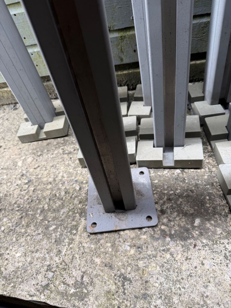 Grey Metal Fence Posts x10