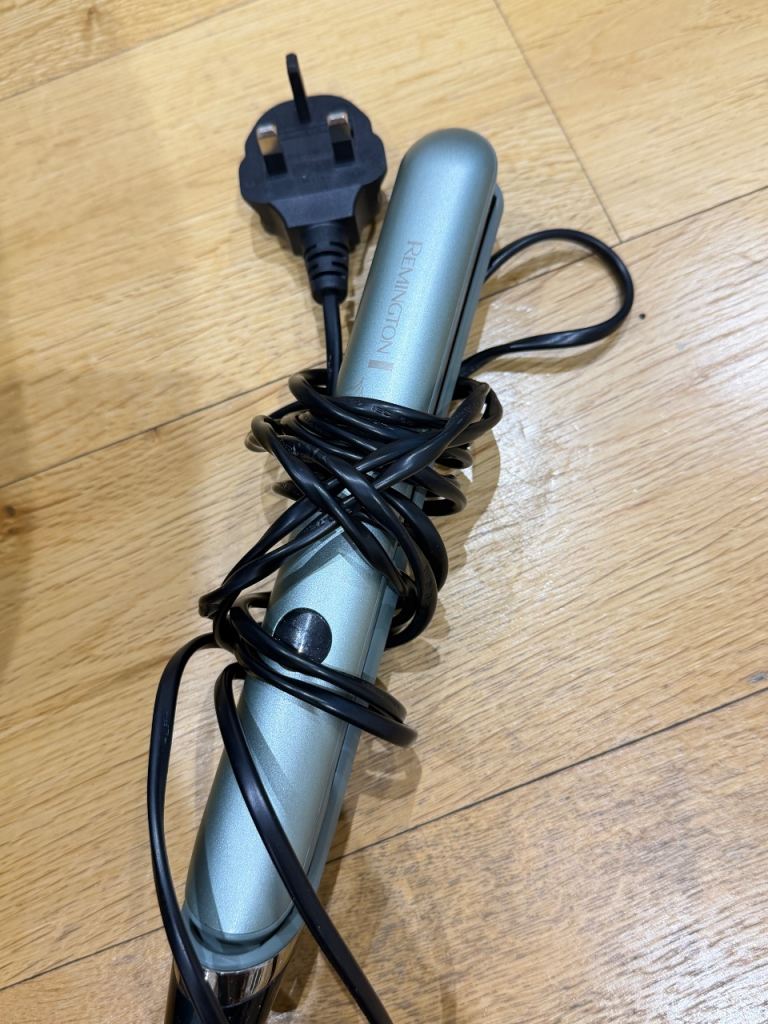 Straightening hair dryer and curling hair dryer