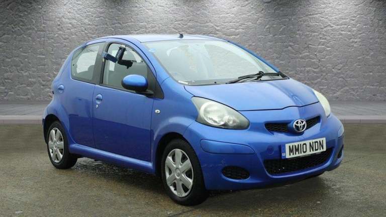 2010 Toyota AYGO 1.0 VVT-i Blue 5dr MMT HATCHBACK PETROL Automatic
